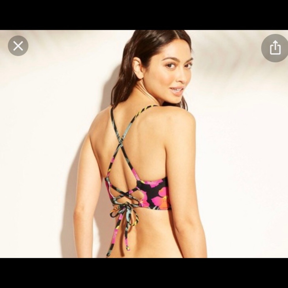 Shade Shore Lightly Lined V Bikini Top 34DD - Picture 2 of 5